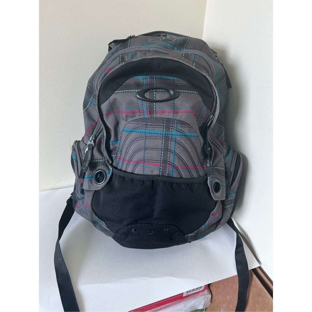 Oakley Backpack Tech Outdoor Miyuki Arihara oa704